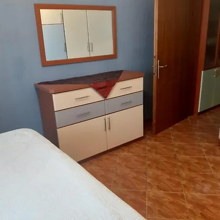 Daire Seaside In Shkembi Kavajes Dıraç
