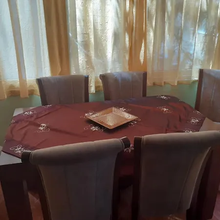 Apartment Seaside In Shkembi Kavajes