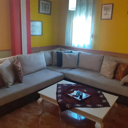 Daire Seaside In Shkembi Kavajes Dıraç