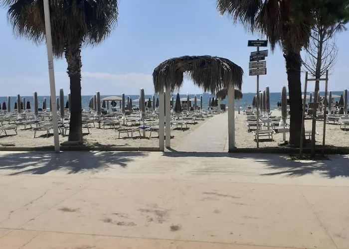 Seaside In Shkembi Kavajes Apartment Durrës